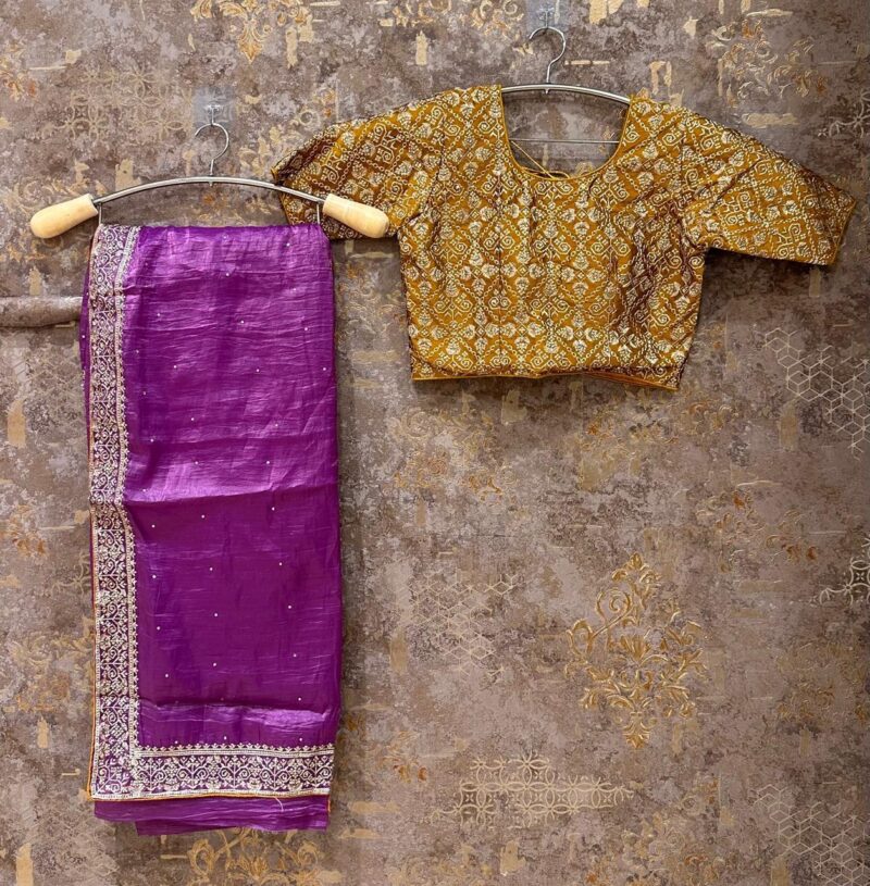 Crushed tissue fancy saree with blouse