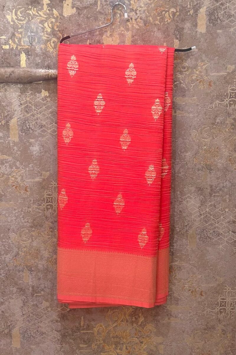 Crush crepe saree