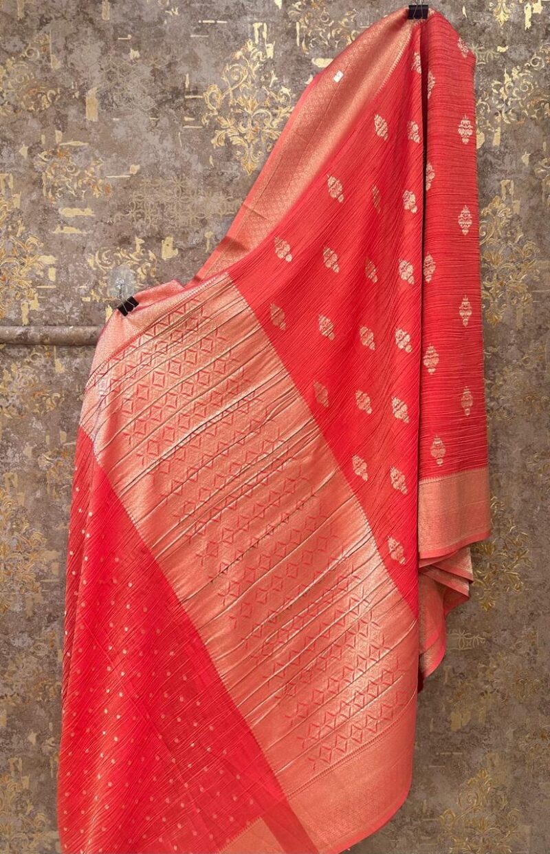 Crush crepe saree - Image 2