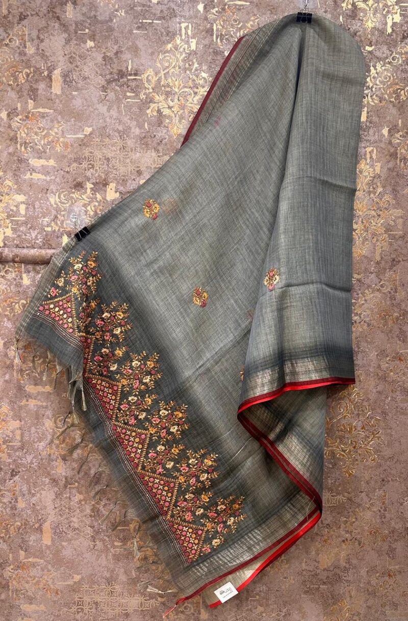 Semi tussar hand embroidered saree - Image 2